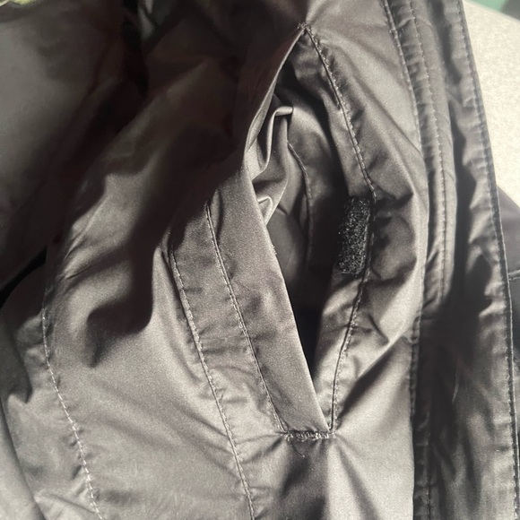 Eddie Bauer Black Down Filled Puffer Jacket Size Medium - Picture 8 of 16